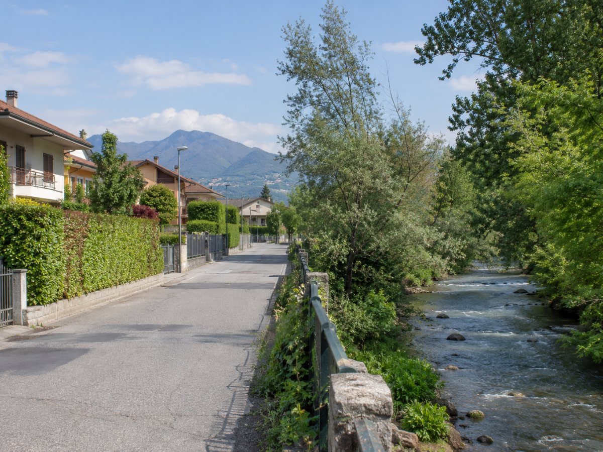 Strada residenziale di Bruino