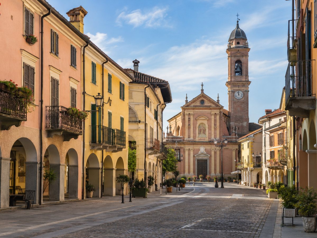 Via del centro di Poirino